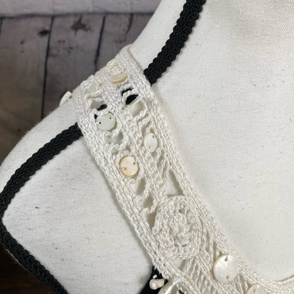 Nanette Lepore Black White Embroidered Crochet Beaded Cold Shoulder Dress Large - Picture 10 of 11